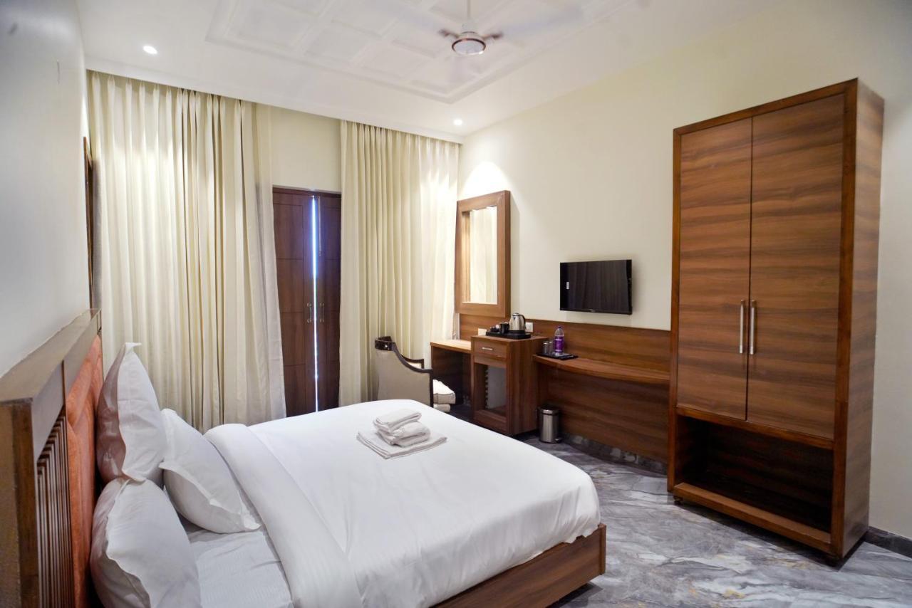 5 States Resort Amritsar Exterior foto